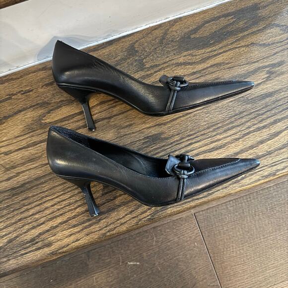Gucci Black Leather Pumps Horsebit Pointed Toe Size 36C - Picture 6 of 14